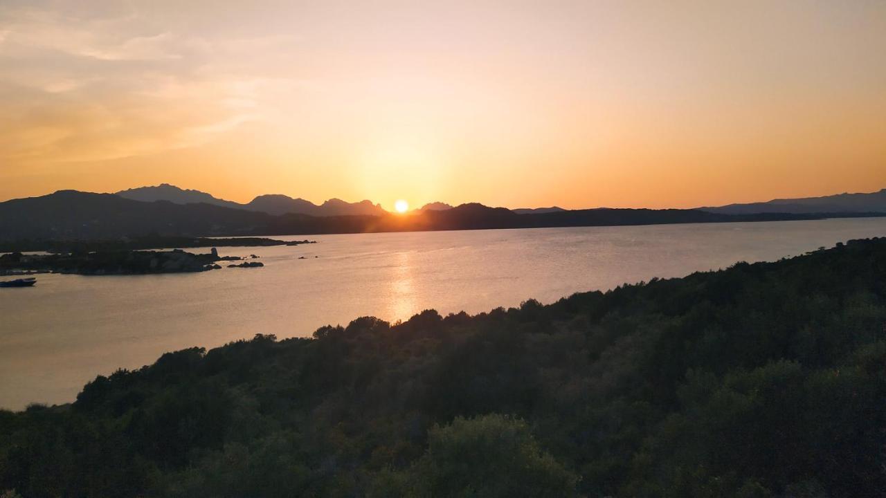 Sardegna Golfo Di Marinella Golfo Aranci